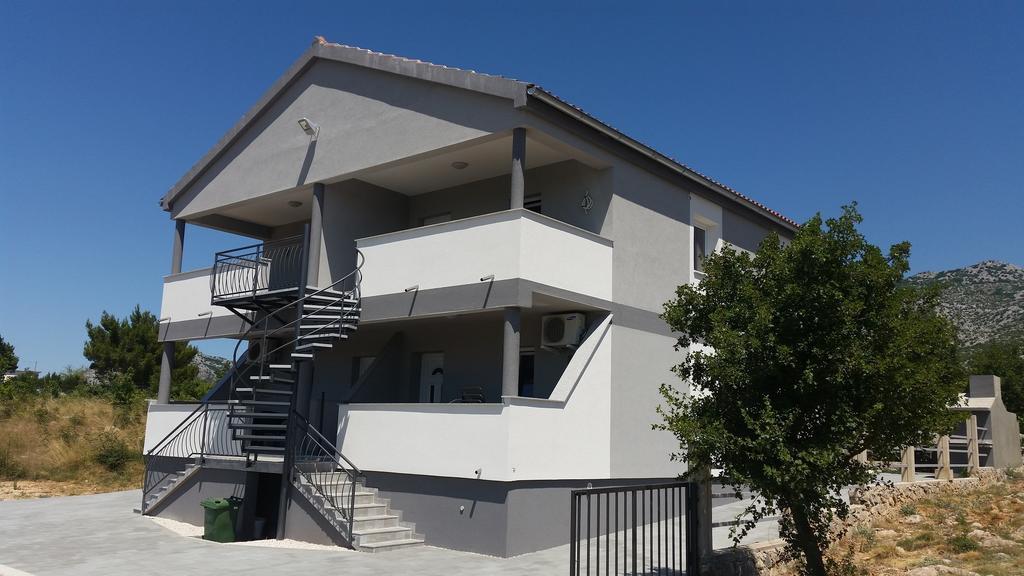 Apartments Zanic With Private Swimming Pool And Sea View Starigrad Paklenica Exterior photo