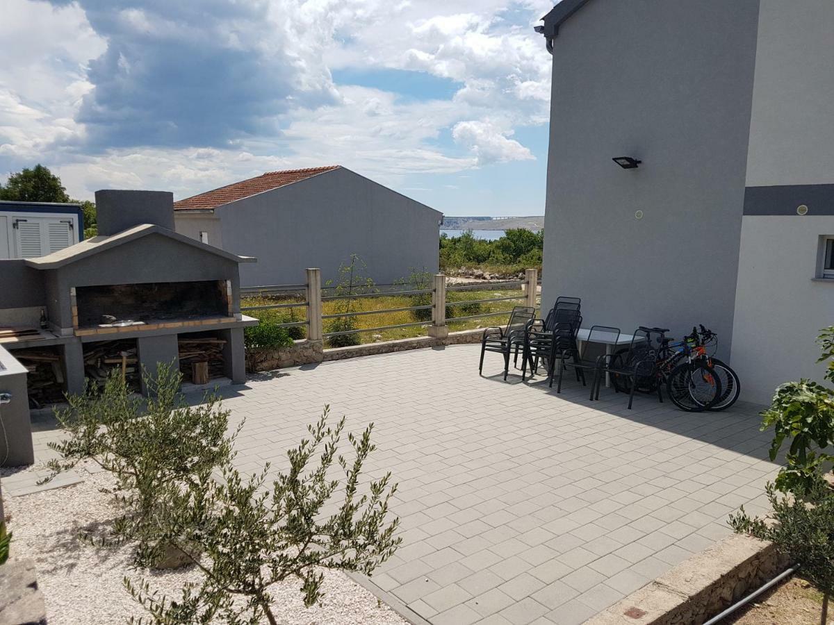 Apartments Zanic With Private Swimming Pool And Sea View Starigrad Paklenica Exterior photo